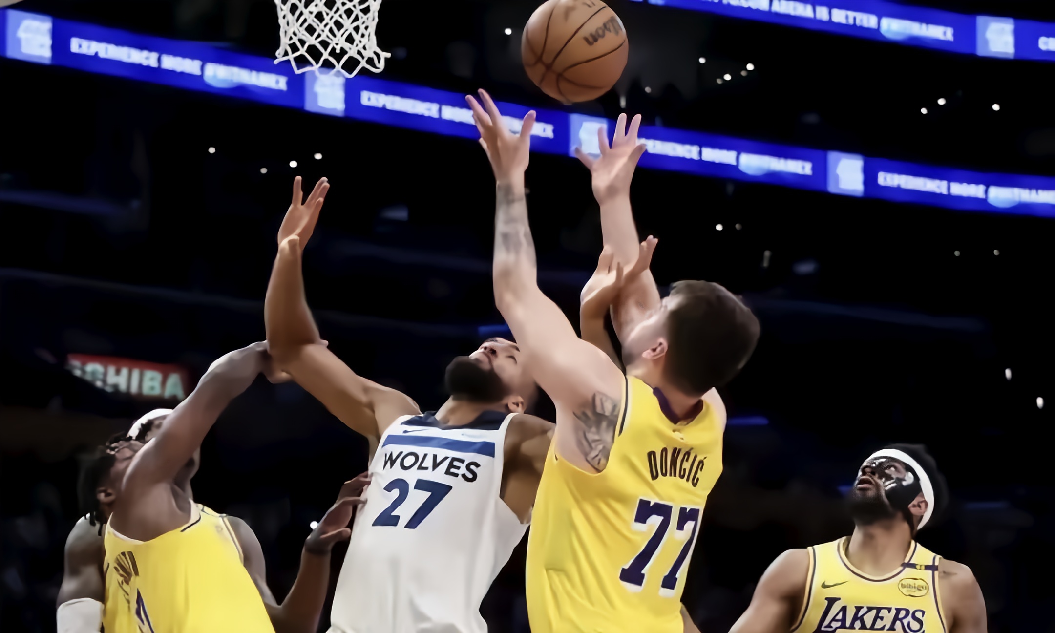 NBA季后赛即将开打,球队备战紧张 NBA季后赛即将开打,球队备战紧张