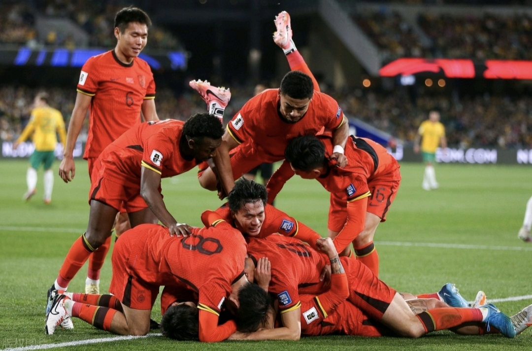 开云-足球场上比拼激烈，谁将捧起奖杯？的简单介绍