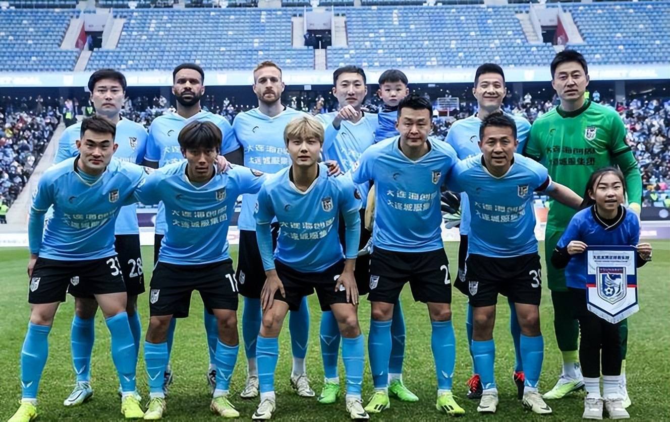 开云-包含大连中超揭幕：大连队以全新姿态亮相，诠释豪情万丈的词条